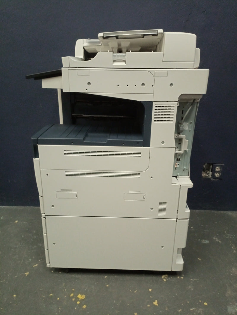 Impresora Láser XEROX ALTALINK C8035 SEMINUEVO SERIE: 13822/2TX068838