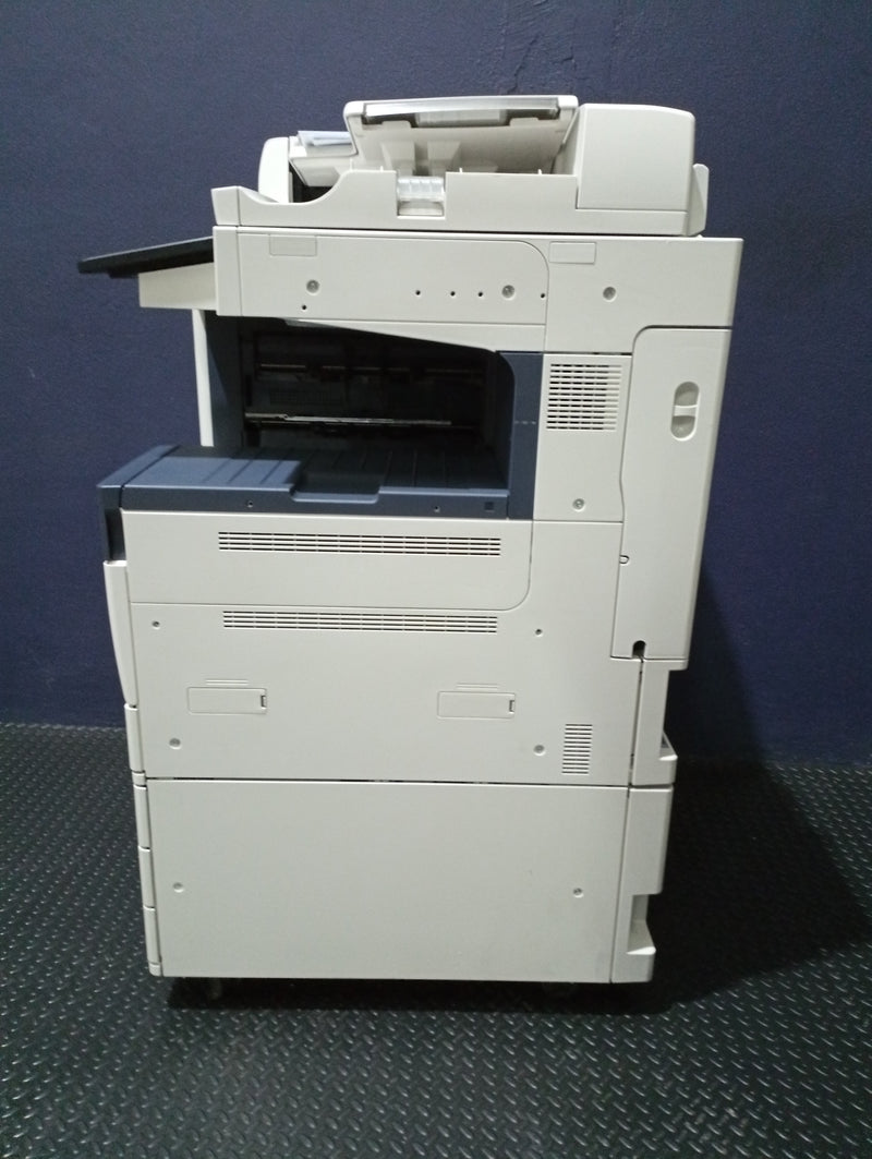 Impresora Láser XEROX ALTALINK C8035 SEMINUEVO SERIE: 13977/2TX062400