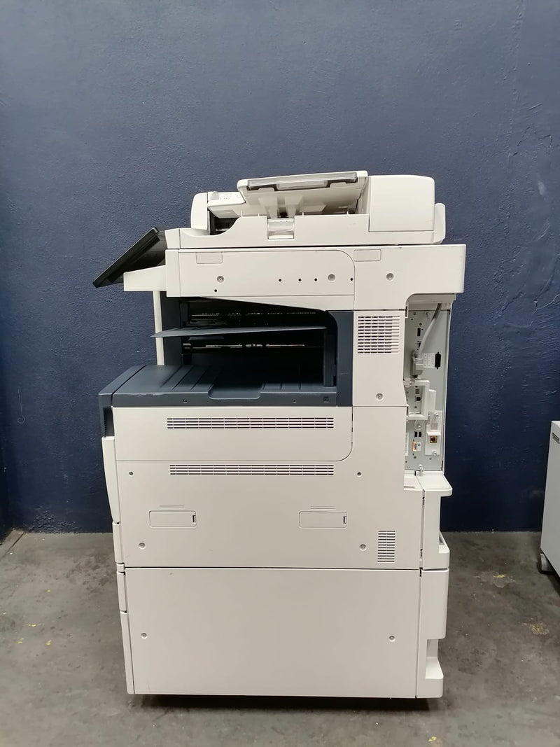 Impresora Copiadora Xerox Altalink C8035 serie: 13825/3tx389088